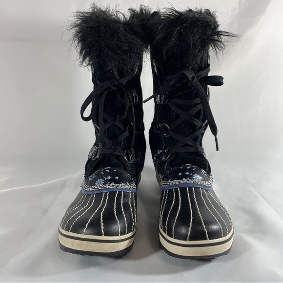 Sorel boots - Picture 6 of 12